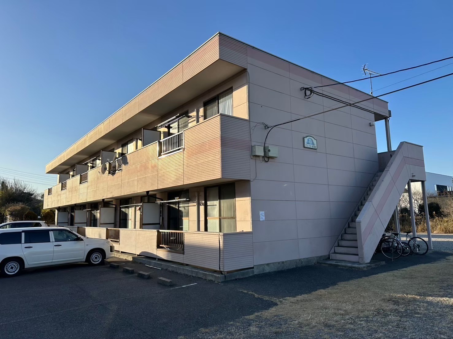 茨城県にて雨漏り予防に伴う塗装メンテナンス〈中古物件・アパートの塗装工事〉の施工前写真